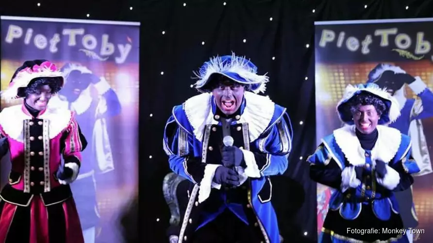 Mega Piet en Toby Show bij Monkey Town Uitgeest