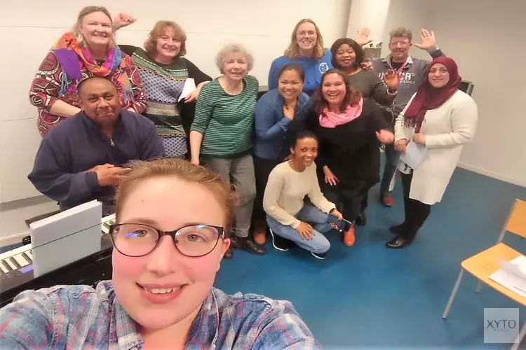 Samen Nederlandse liedjes zingen bij Cultuurcentrum Heemskerk