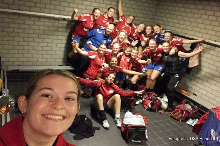 DSS dames 1 houdt punten in eigen huis