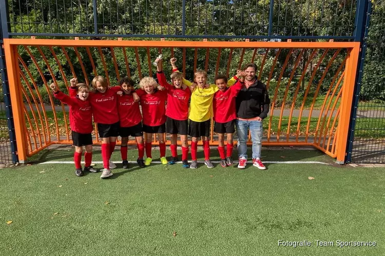 Streetwise Cup Kampioenen op Cruijff Court Heemskerk