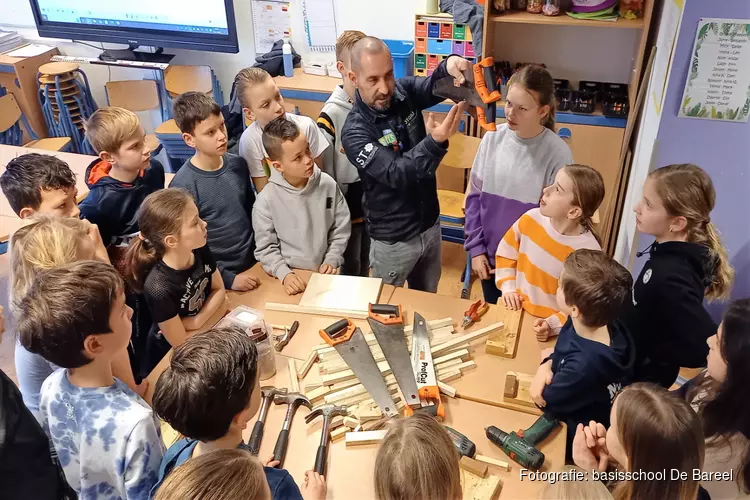 Inspirerende technieklessen op De Bareel