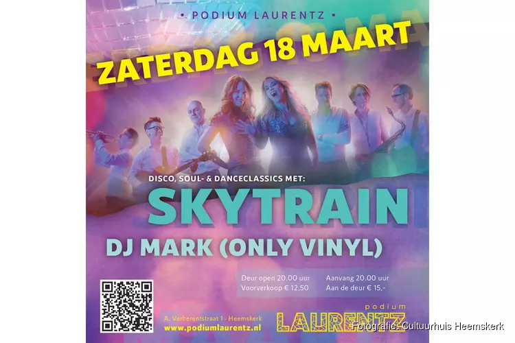 Skytrain en DJ Mark in podium Laurentz