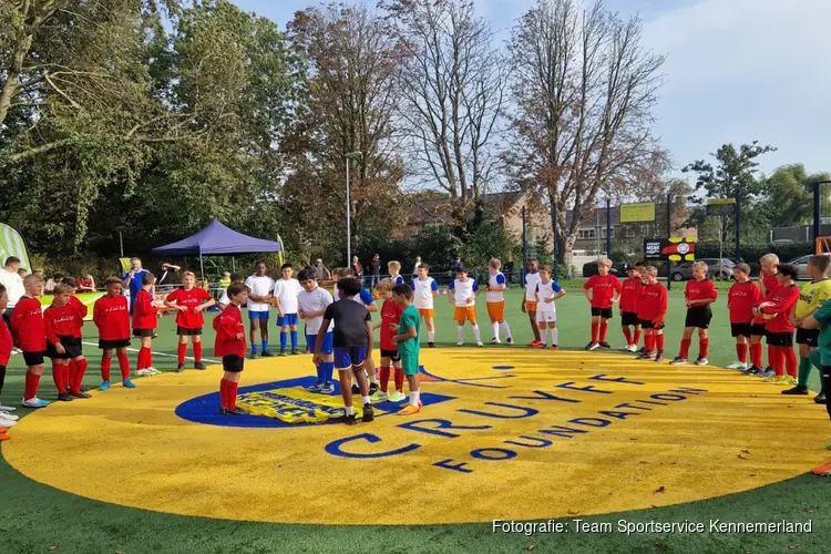 Streetwise Cup Kampioenen op Cruijff Court Heemskerk